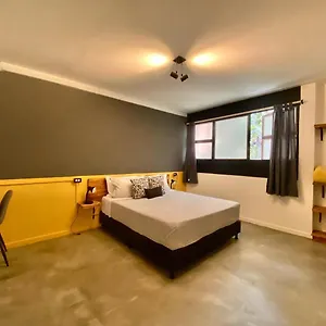 Casa Mosaiko Primer Parque Laureles Medellin